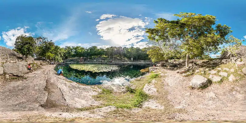 Cenote-Dzibilchaltun-Xlakah